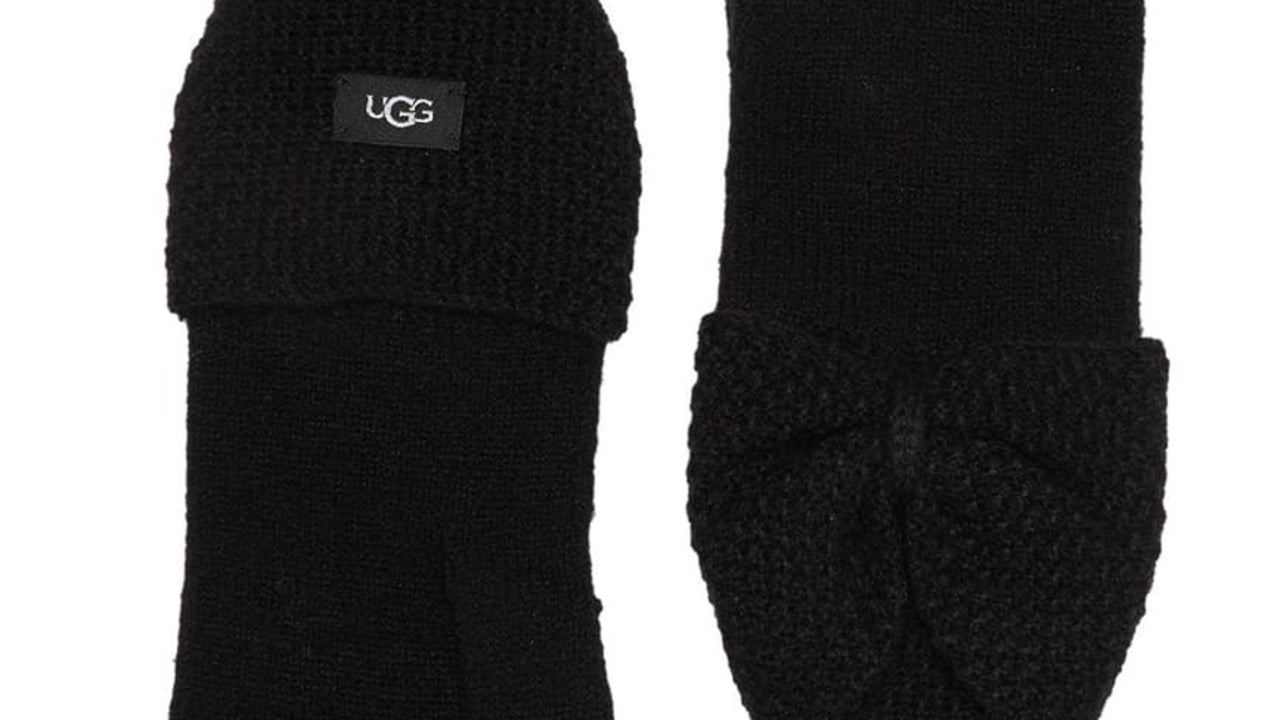 Ugg mittens sales nordstrom rack